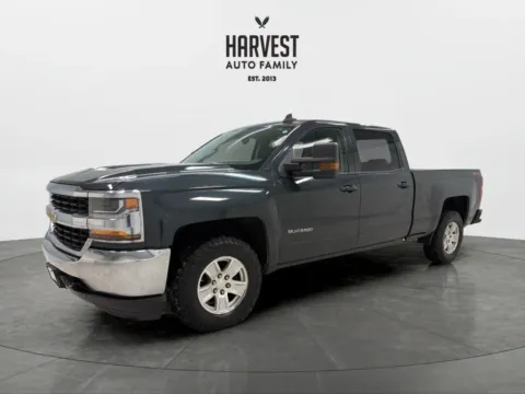 Gray 2018 Chevrolet Silverado 1500 Crew Cab LT Pickup 4D 6 1/2 ft for sale in Wahoo, NE