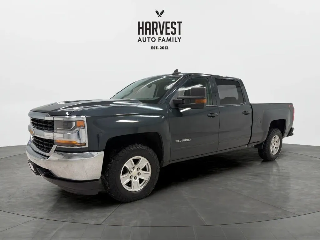 Gray 2018 Chevrolet Silverado 1500 Crew Cab LT Pickup 4D 6 1/2 ft for sale in Wahoo, NE