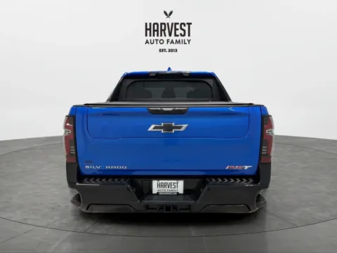 More photos of 2025 Chevrolet Silverado EV RST Max Range Pickup 4D 6 ft at Harvest Auto Family, NE