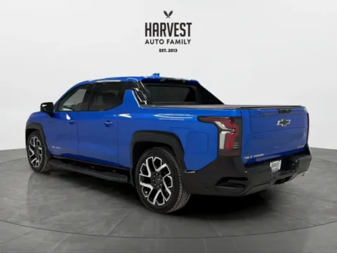 More photos of 2025 Chevrolet Silverado EV RST Max Range Pickup 4D 6 ft at Harvest Auto Family, NE