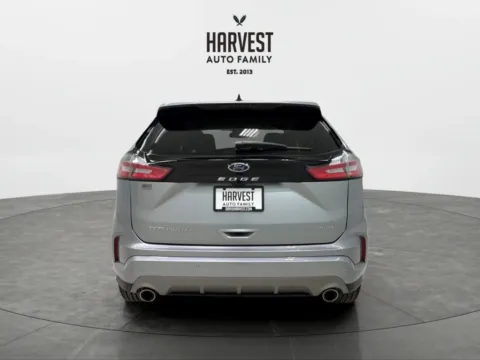 More photos of 2022 Ford Edge Titanium Sport Utility 4D at Harvest Auto Family, NE