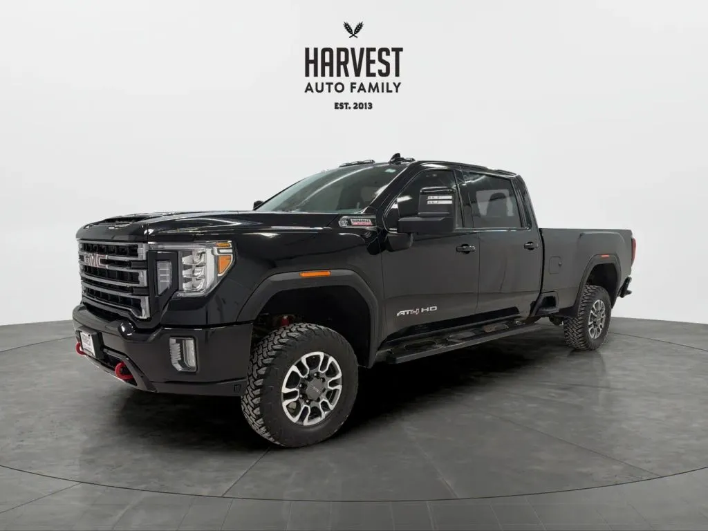 2022 GMC Sierra 2500HD AT4's photo