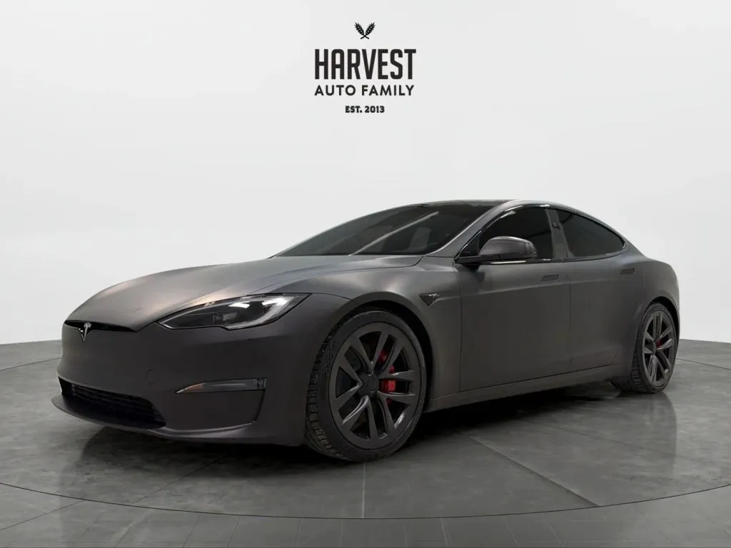 2024 Tesla Model S Plaid