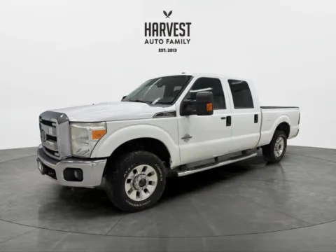 White 2013 Ford F250 Super Duty Crew Cab XLT Pickup 4D 6 3/4 ft for sale in Wahoo, NE