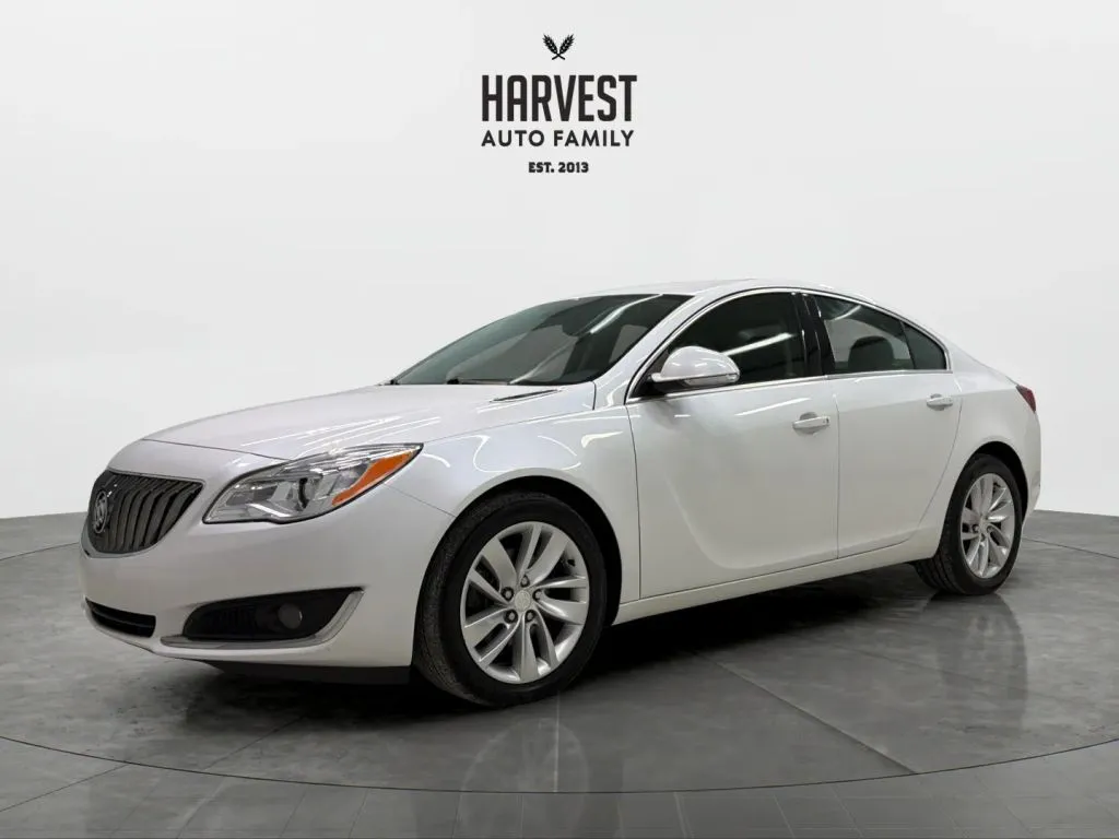 2016 Buick Regal Premium's photo