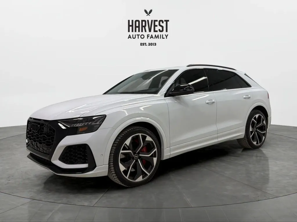2024 Audi RS Q8 Base's photo