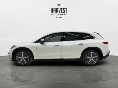 Photos of 2023 Mercedes-Benz Mercedes-EQ EQS SUV EQS 580 4MATIC Sport Utility 4D for sale in Wahoo, NE at Harvest Auto Family