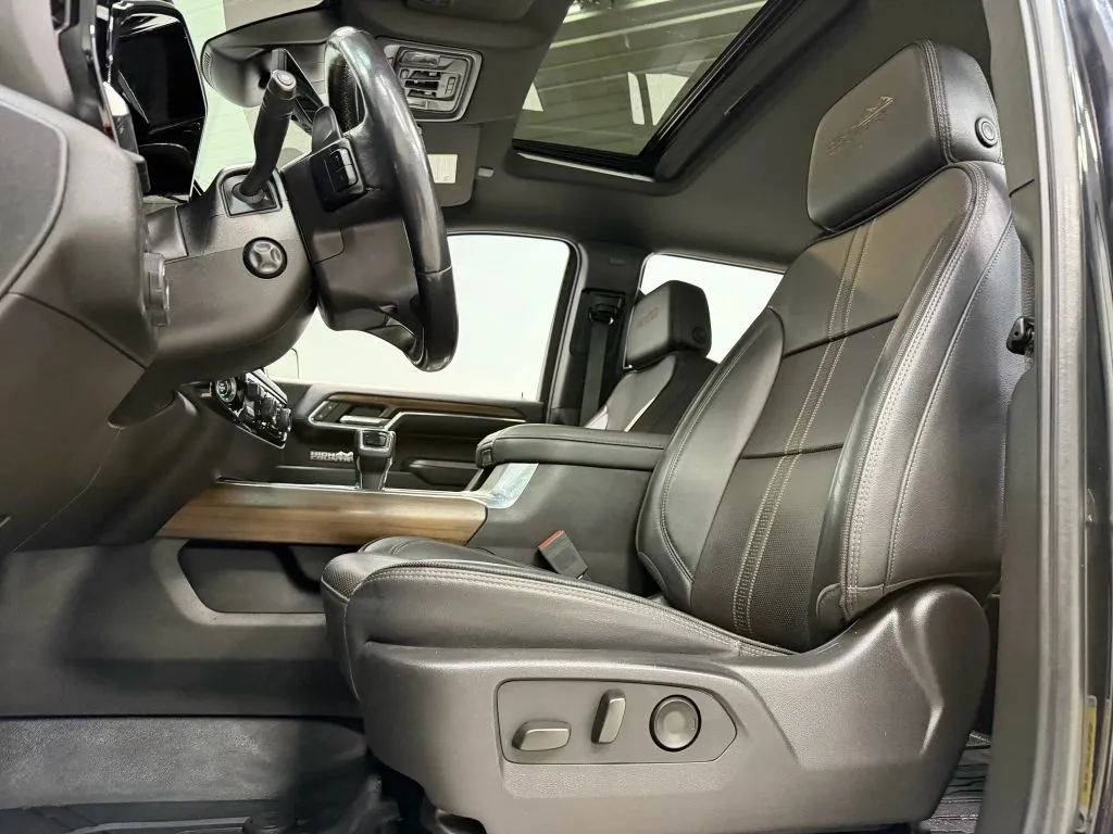 2024 Chevrolet Silverado 1500 High Country - Photo 15