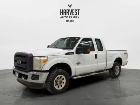 White 2012 Ford F250 Super Duty Super Cab XL Pickup 4D 6 3/4 ft for sale in Wahoo, NE