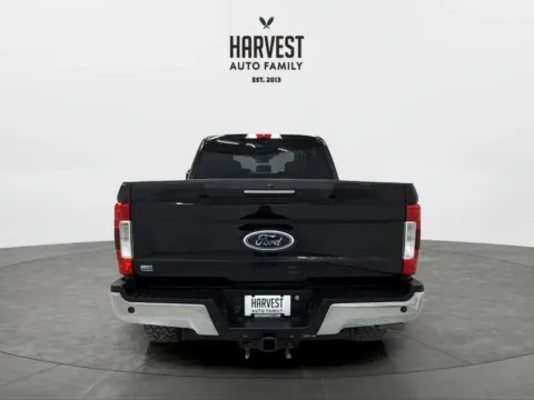 More photos of 2018 Ford F250 Super Duty Crew Cab Lariat Pickup 4D 6 3/4 ft at Harvest Auto Family, NE