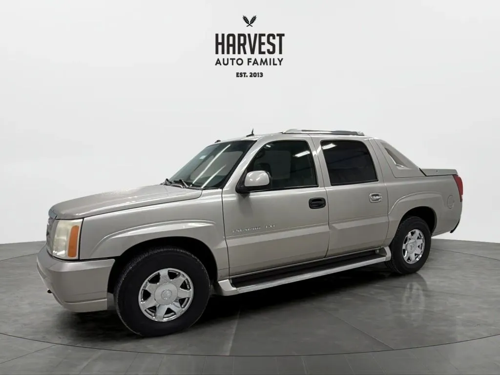 Silver 2005 Cadillac Escalade EXT Sport Utility Pickup 4D 5 1/4 ft for sale in Wahoo, NE