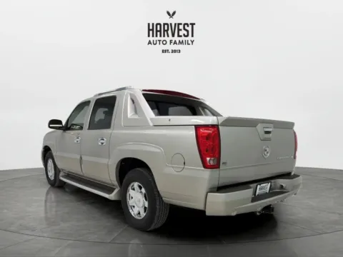 More photos of 2005 Cadillac Escalade EXT Sport Utility Pickup 4D 5 1/4 ft at Harvest Auto Family, NE