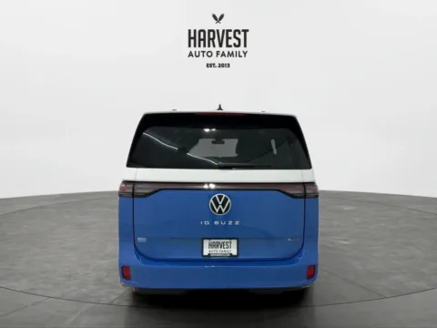 More photos of 2025 Volkswagen ID.Buzz 1st Edition 4MOTION Van 4D at Harvest Auto Family, NE