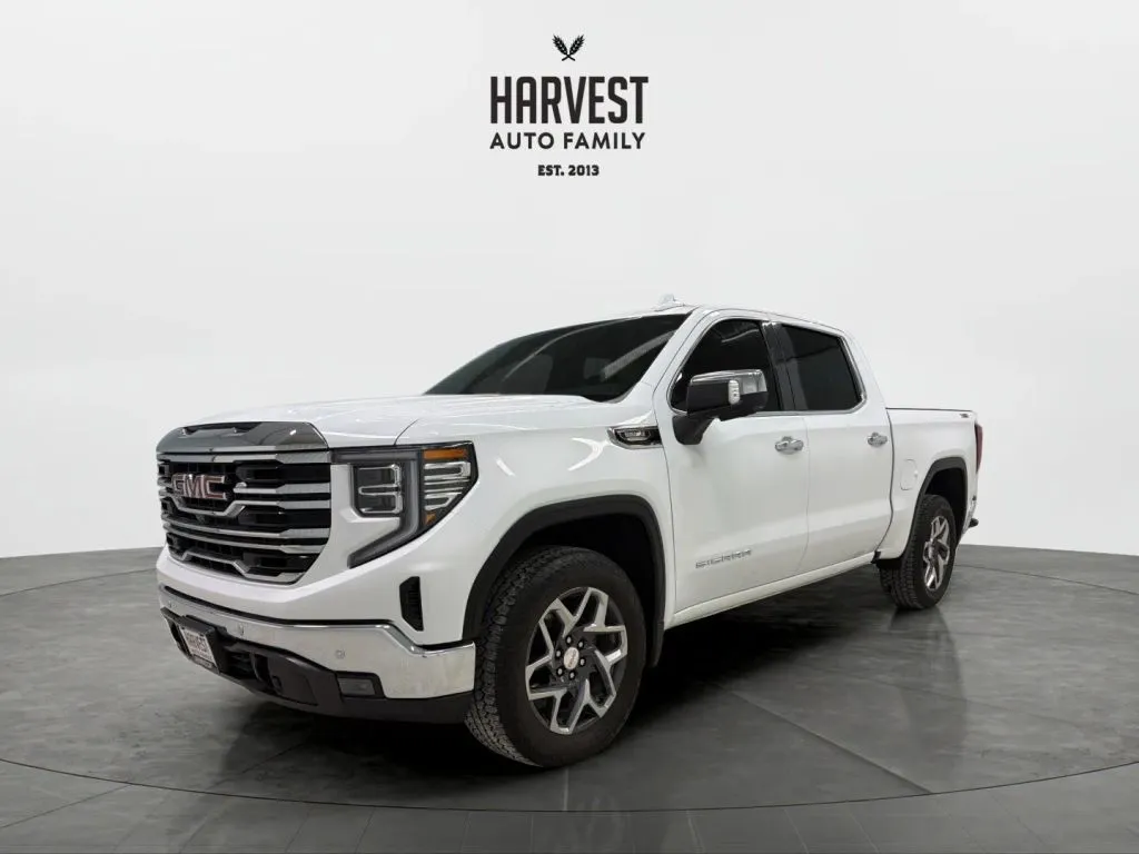 White 2025 GMC Sierra 1500 Crew Cab SLT Pickup 4D 5 3/4 ft for sale in Wahoo, NE