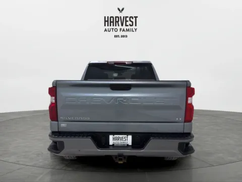 More photos of 2021 Chevrolet Silverado 1500 Crew Cab LT Pickup 4D 5 3/4 ft at Harvest Auto Family, NE