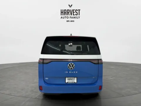 More photos of 2025 Volkswagen ID.Buzz 1st Edition 4MOTION Van 4D at Harvest Auto Family, NE