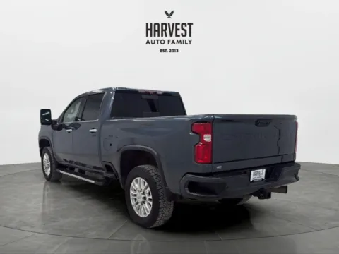 More photos of 2020 Chevrolet Silverado 3500 HD Crew Cab High Country Pickup 4D 6 1/2 ft at Harvest Auto Family, NE