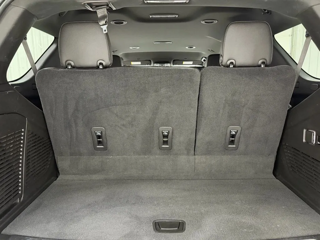 GMC Yukon photo 17