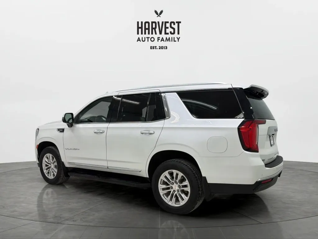 GMC Yukon photo 3