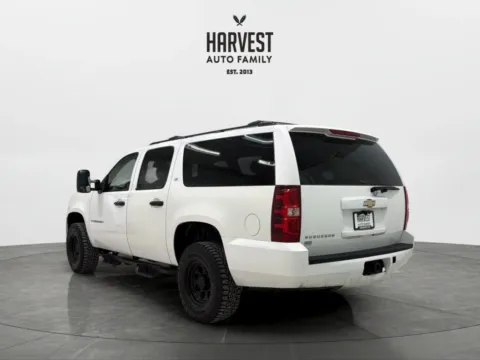 More photos of 2008 Chevrolet Suburban 2500 LT Sport Utility 4D at Harvest Auto Family, NE