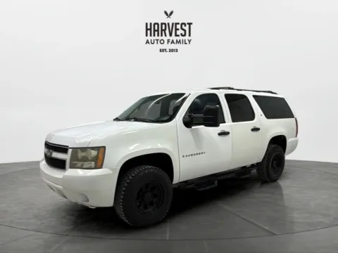 White 2008 Chevrolet Suburban 2500 LT Sport Utility 4D for sale in Wahoo, NE