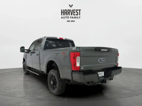 More photos of 2019 Ford F250 Super Duty Crew Cab Lariat Pickup 4D 6 3/4 ft at Harvest Auto Family, NE