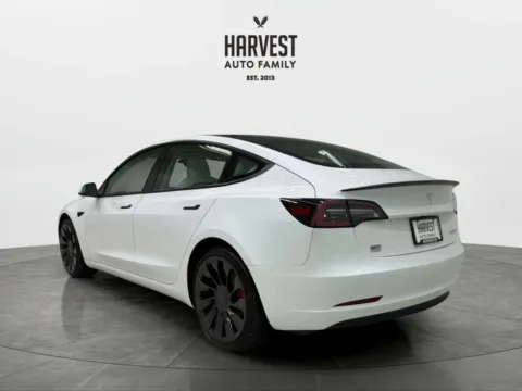 More photos of 2022 Tesla Model 3 Performance Sedan 4D at Harvest Auto Family, NE