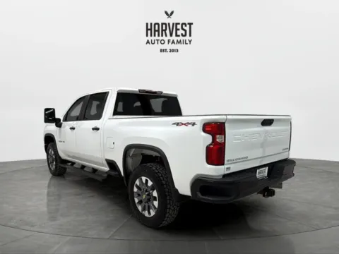 More photos of 2022 Chevrolet Silverado 2500 HD Crew Cab Custom Pickup 4D 6 1/2 ft at Harvest Auto Family, NE