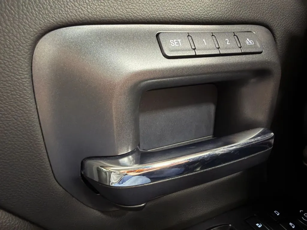 2019 Chevrolet Silverado 2500HD LTZ - Photo 27