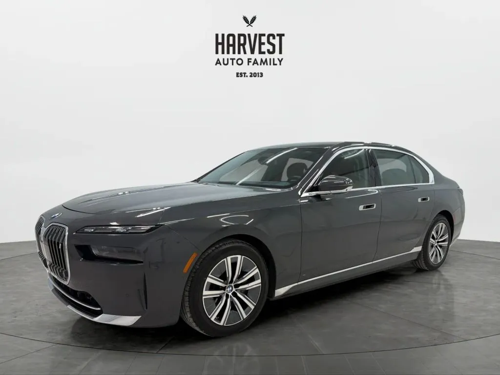 Gray 2024 BMW i7 xDrive60 Sedan 4D for sale in Wahoo, NE