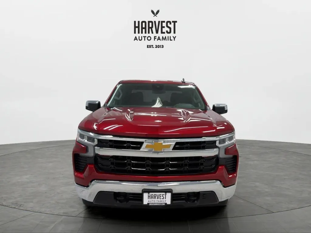 Chevrolet Silverado photo 11
