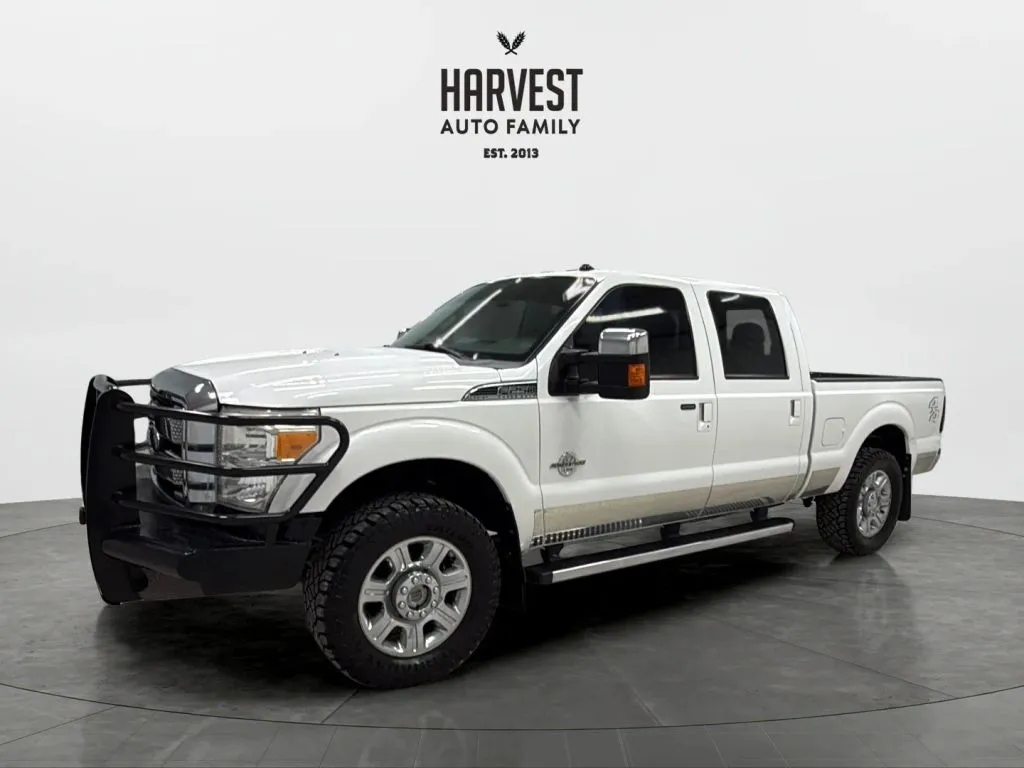 White 2013 Ford F250 Super Duty Crew Cab Lariat Pickup 4D 6 3/4 ft for sale in Wahoo, NE