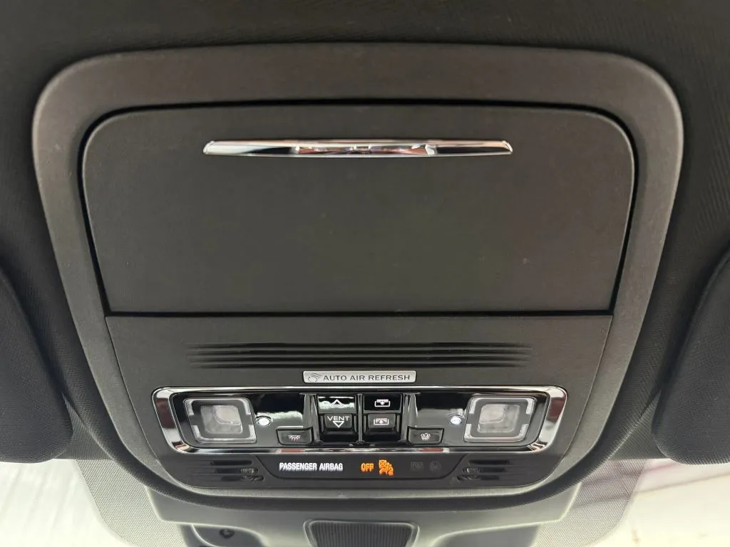 Lincoln Aviator photo 34
