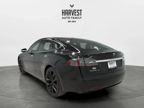 More photos of 2018 Tesla Model S P100D Sedan 4D at Harvest Auto Family, NE