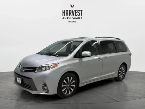Silver 2019 Toyota Sienna Limited Premium Minivan 4D for sale in Wahoo, NE