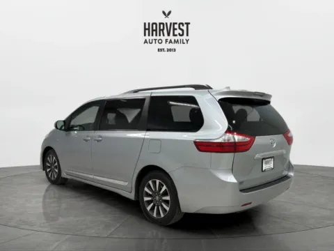 More photos of 2019 Toyota Sienna Limited Premium Minivan 4D at Harvest Auto Family, NE