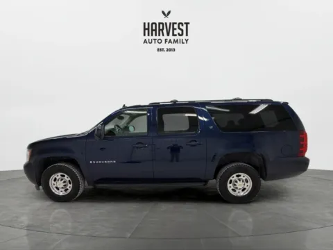 Photos of 2007 Chevrolet Suburban 2500 LT Sport Utility 4D for sale in Wahoo, NE at Harvest Auto Family