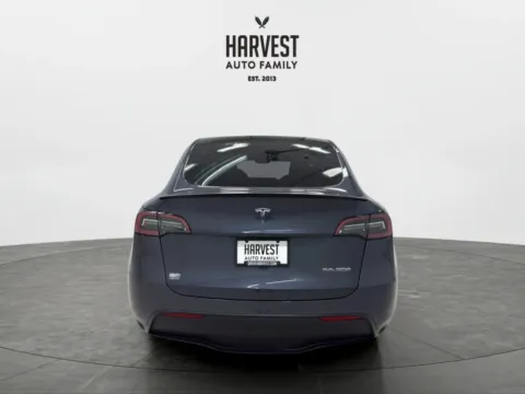 More photos of 2022 Tesla Model Y Performance Sport Utility 4D at Harvest Auto Family, NE