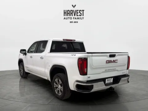 More photos of 2026 GMC Sierra 1500 Crew Cab SLT Pickup 4D 5 3/4 ft at Harvest Auto Family, NE