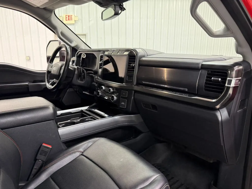 Ford F-350 photo 14