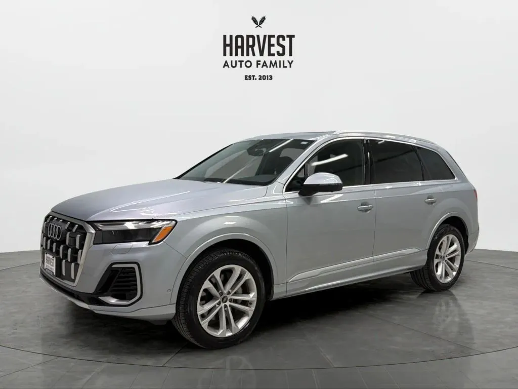 Silver 2025 Audi Q7 55 TFSI Premium Plus Sport Utility 4D for sale in Wahoo, NE