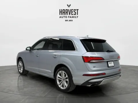 More photos of 2025 Audi Q7 55 TFSI Premium Plus Sport Utility 4D at Harvest Auto Family, NE