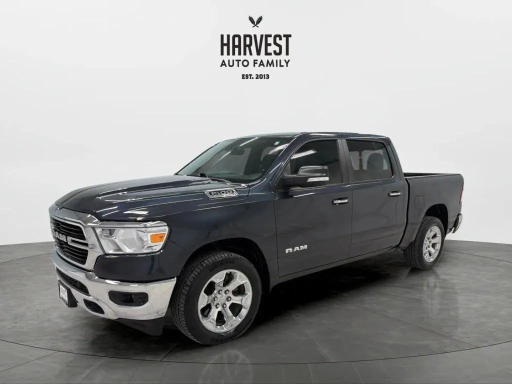 2019 RAM 1500 Big Horn/Lone Star 4x4 Crew Cab 5'7's photo