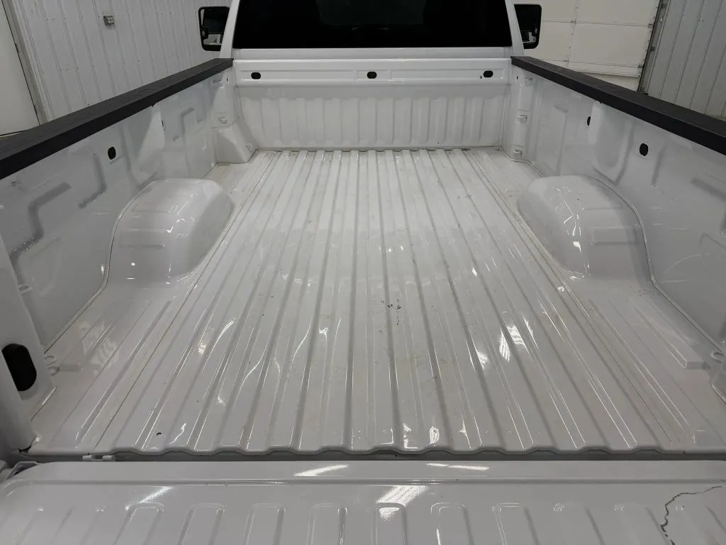 Chevrolet 3500HD photo 11