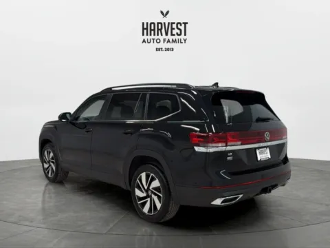 More photos of 2026 Volkswagen Atlas SE 4MOTION w/Tech Pkg Sport Utility 4D at Harvest Auto Family, NE