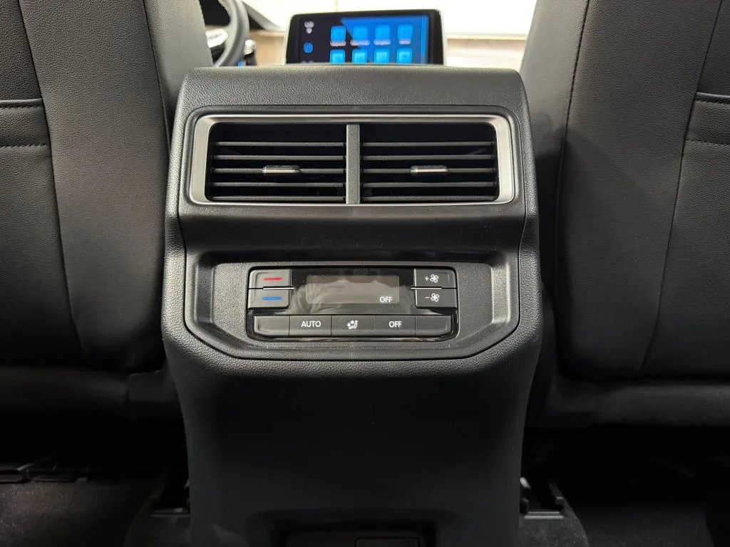 Volkswagen Atlas photo 19