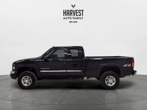 Photos of 2004 GMC Sierra 2500 HD Extended Cab SLE Pickup 4D 6 1/2 ft for sale in Wahoo, NE at Harvest Auto Family