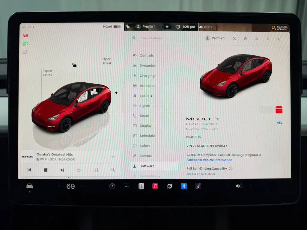 Tesla Model Y photo 22