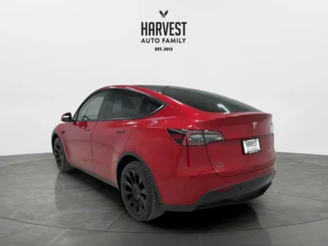 More photos of 2023 Tesla Model Y Long Range Sport Utility 4D at Harvest Auto Family, NE
