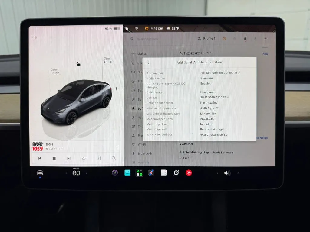 Tesla Model Y photo 22